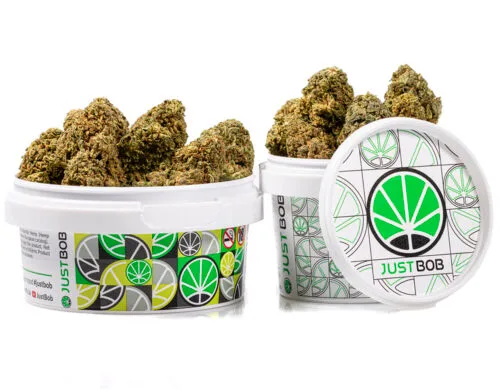 pot avec petit fleurs cbd de California