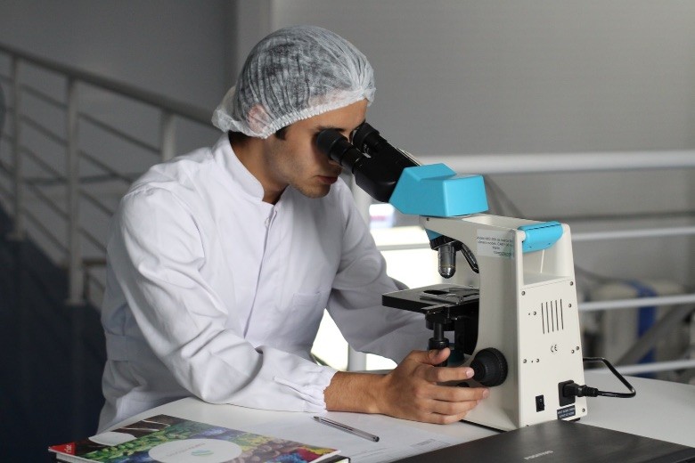 le cbd comme support pour les antibiotiques