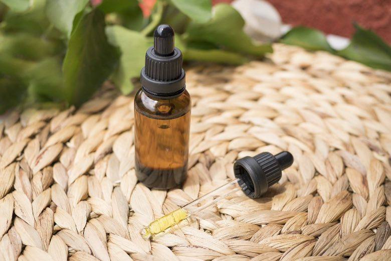 Gouttes de chanvre pour les douleurs