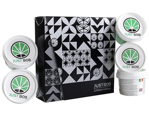 Kit Black month platinum avec 5 varietés de fleurs cbd de haute qualité