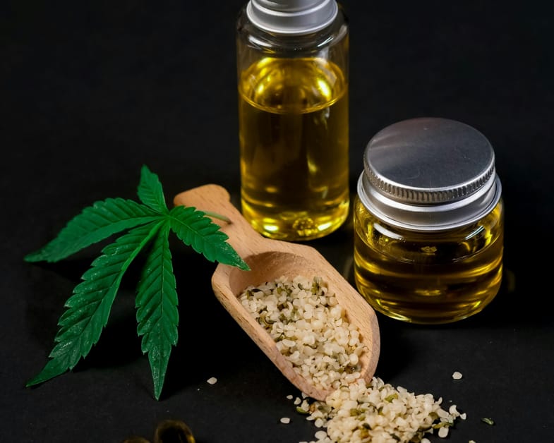 Bouteilles d'huile de cannabidiol | Justbob